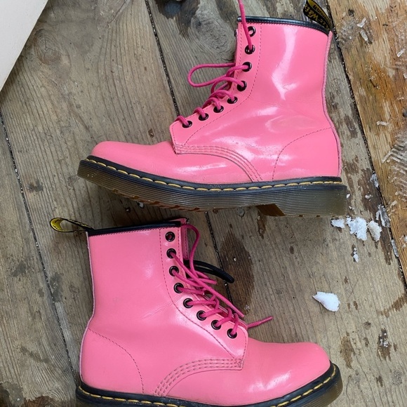 Dr. Marten 1460 W Bubblegum Pink Combat Patent Leather Boots Size 6 - Picture 3 of 10